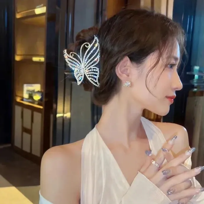 秦时明月：武侠热血动漫再现英雄传奇